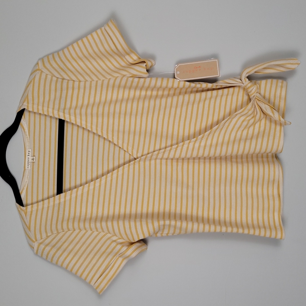NWT New Copper Key Knit criss cross vneck side tie top